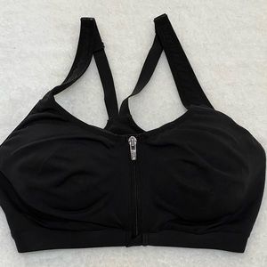 Victoria’s Secret Sports Bra 34D